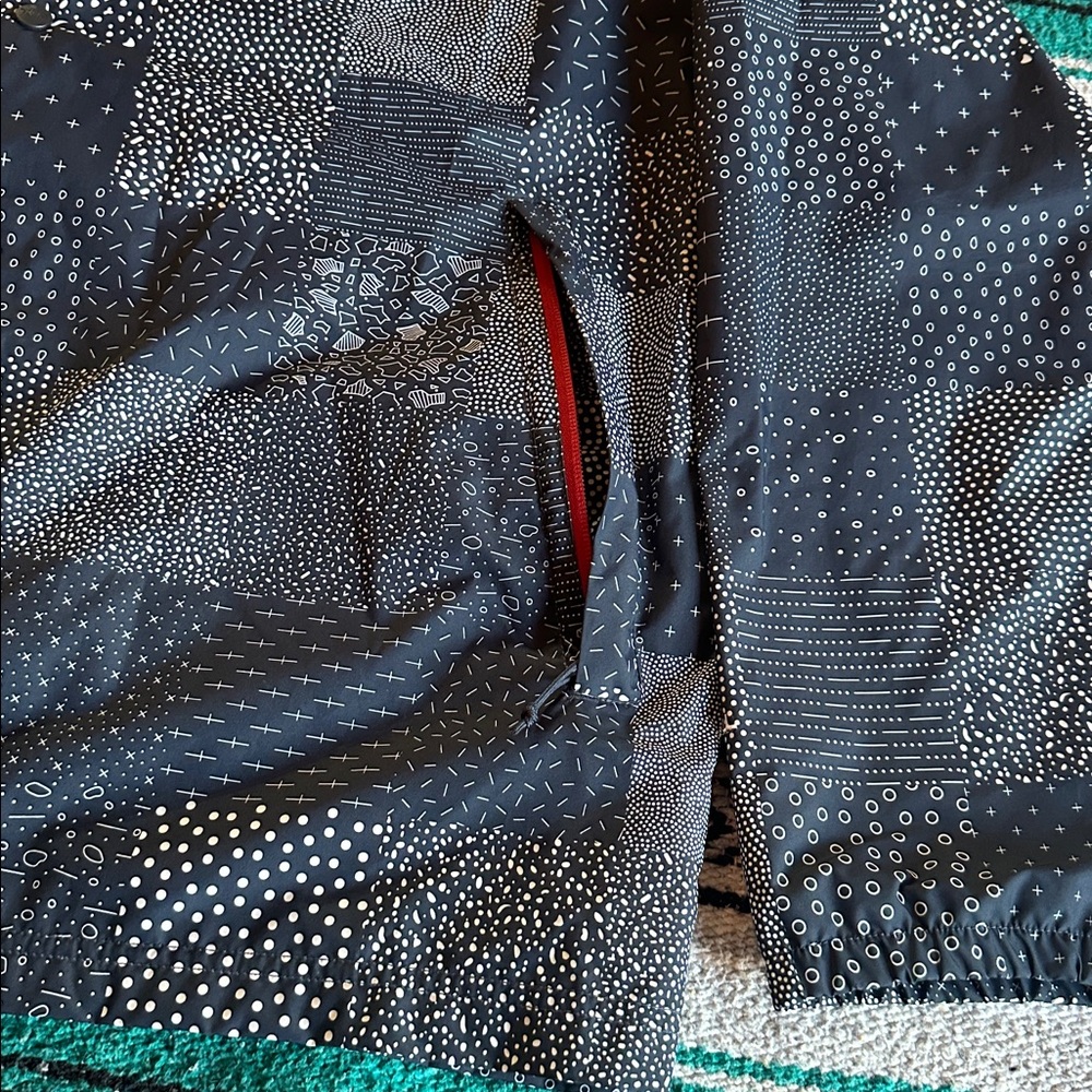 The North Face *NWOT* *RARE* Men's Patchwork Coaches Jacket - Picture 6 of 14